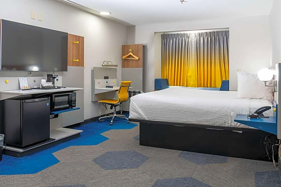 Microtel Inn & Suites by Wyndham Pigeon Forge