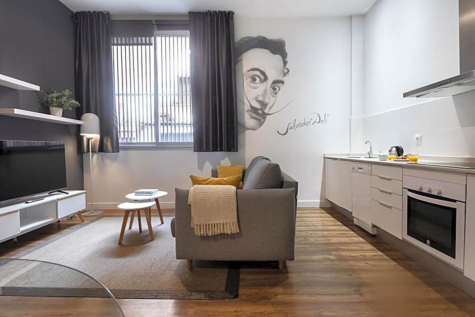 Feelathome Poblenou Beach Apartments