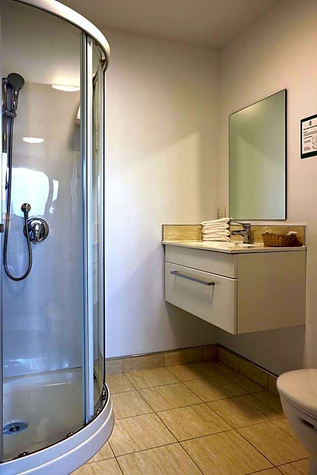 The Victoria Hotel Dunedin