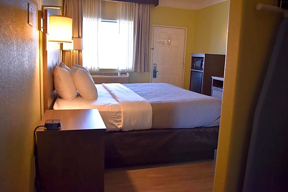 Quality Inn & Suites Gallup I-40 Exit 20