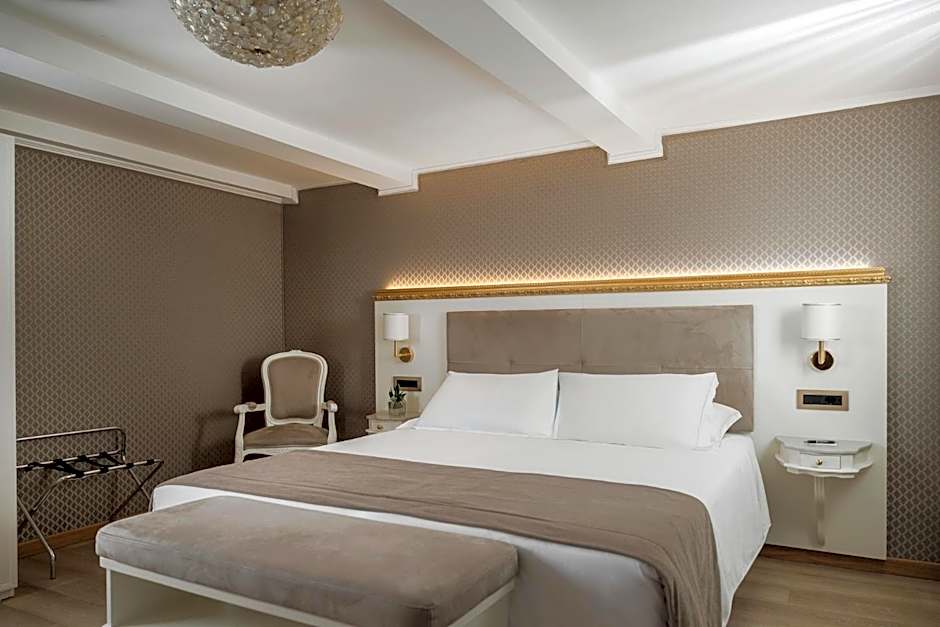 Hotel Montecarlo