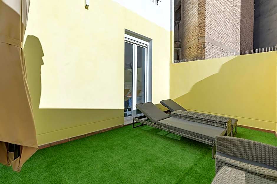 Gorgeous Apt with a Large Private Terrace