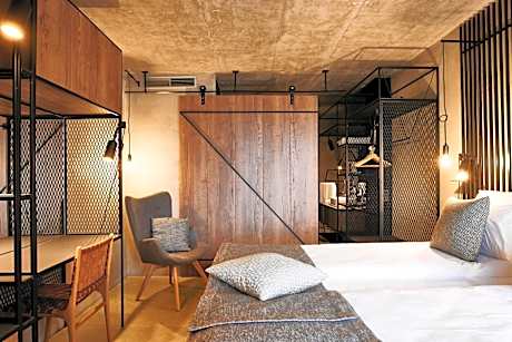 Single Room with Balcony