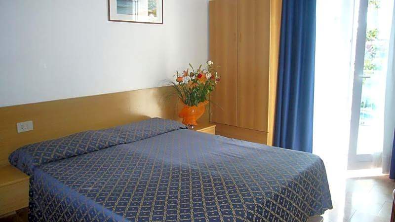 Hotel Heron