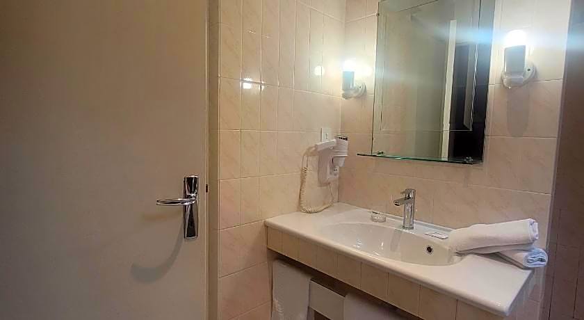 The Originals Access, Hotel Figeac (Inter-Hotel)