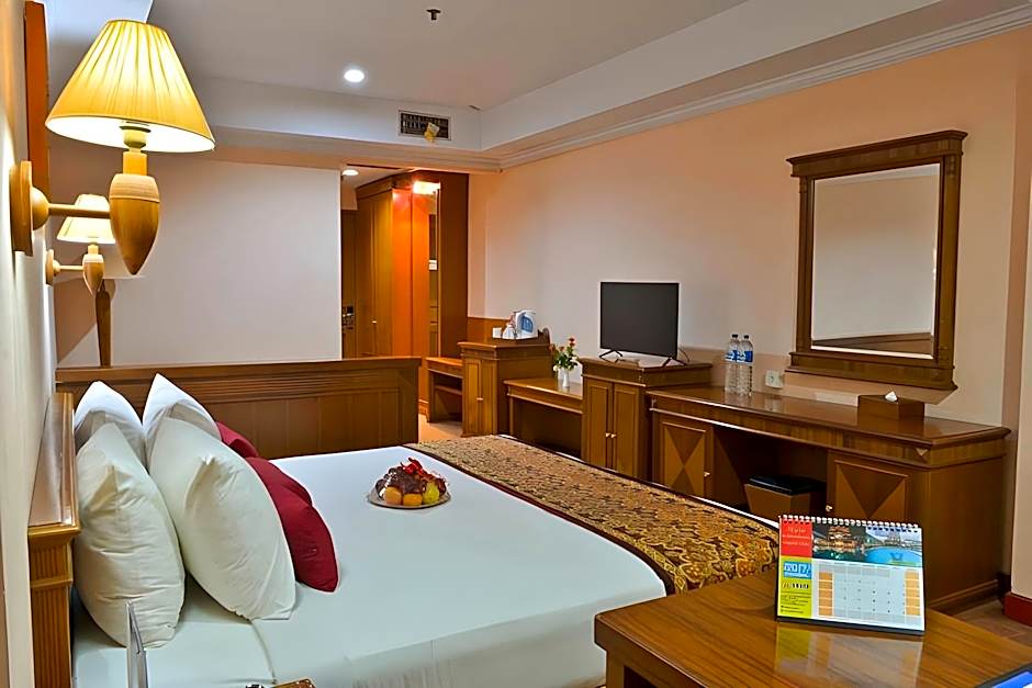 Abadi Hotel Convention Center