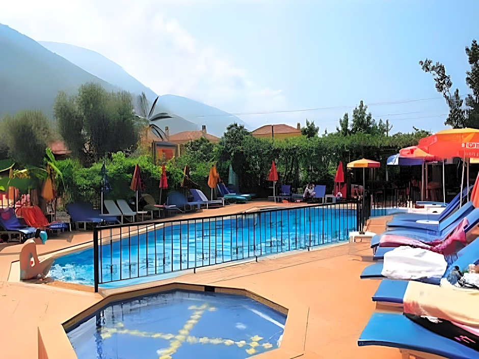 Magic Tulip Beach Hotel