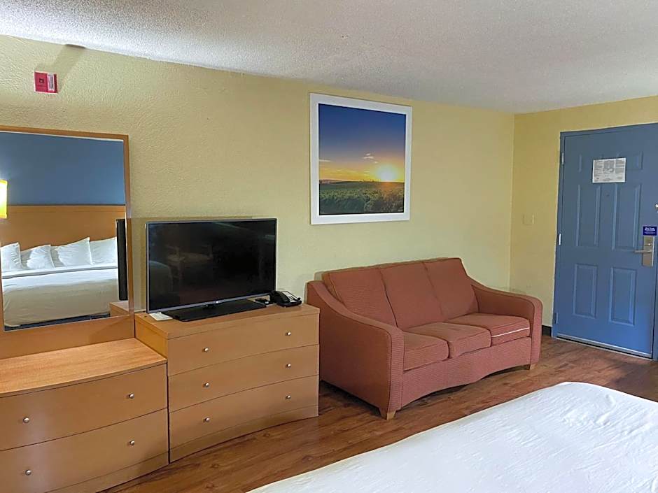 Motel 6 Savannah GA Gateway & I95