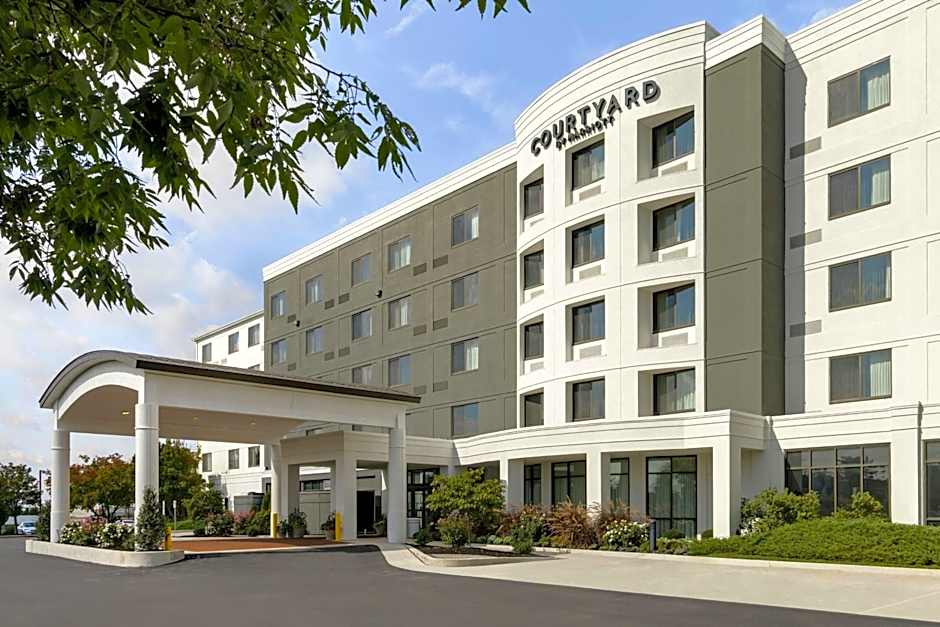 Courtyard by Marriott Lancaster