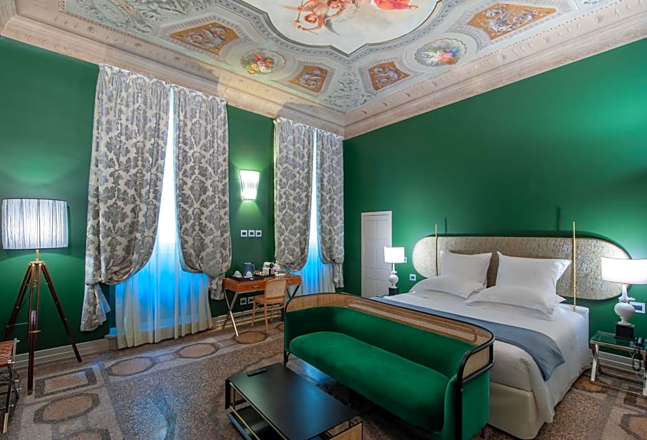 Firenze Number Nine Wellness Hotel