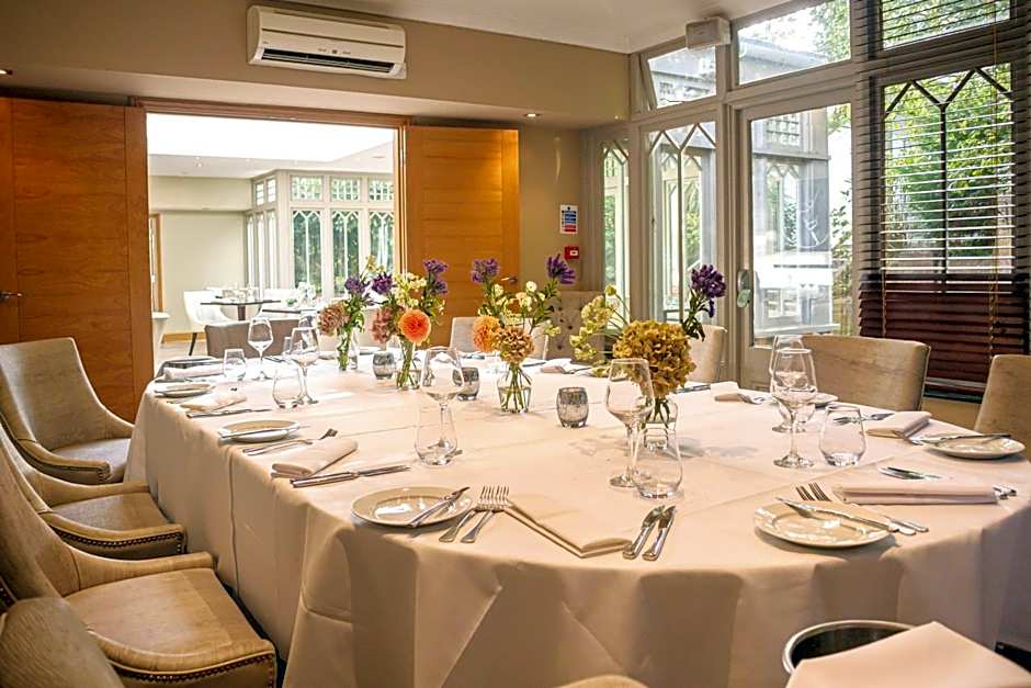 Rowhill Grange Hotel & Utopia Spa