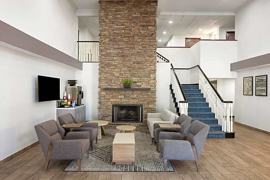 Garner Hotel Phoenix - Surprise By IHG