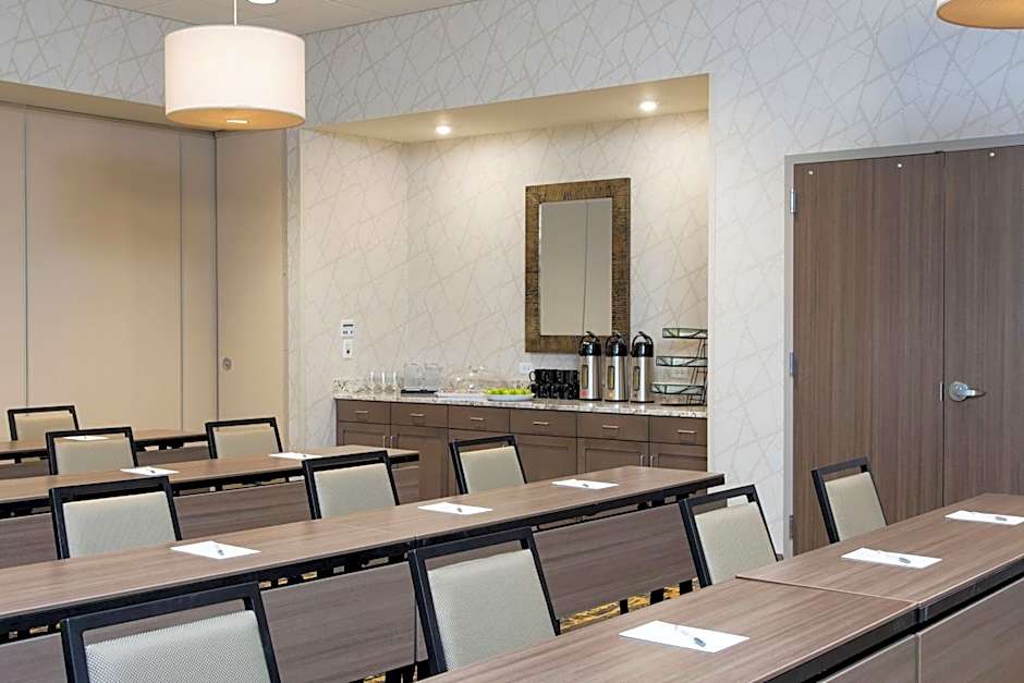 Hampton Inn By Hilton & Suites Grand Rapids Downtown
