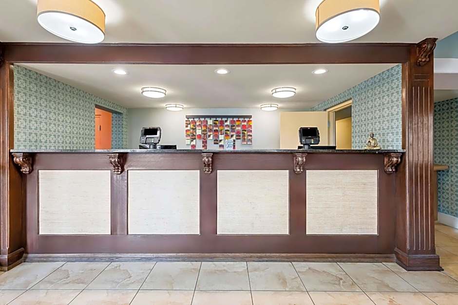 Best Western Executive Suites