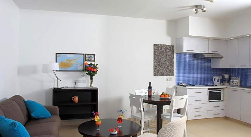 MarisMare Apartments