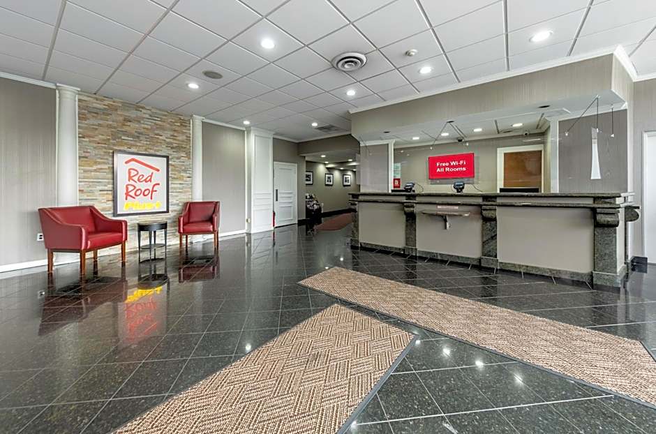 Red Roof PLUS+ Newark Liberty Airport - Carteret