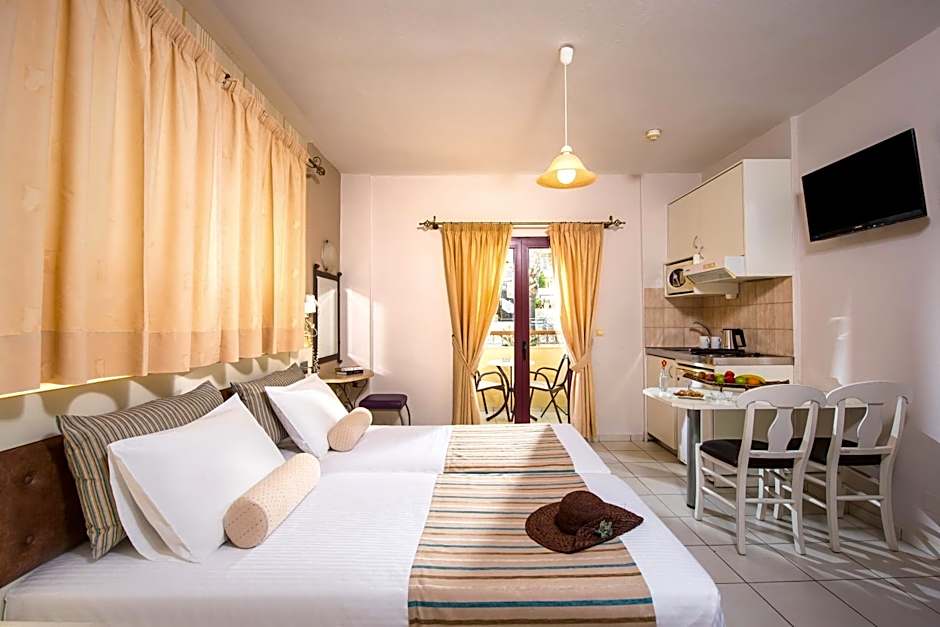 Bella Elena by Estia