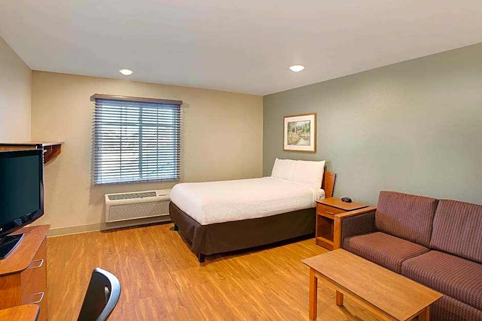 WoodSpring Suites Lake Charles
