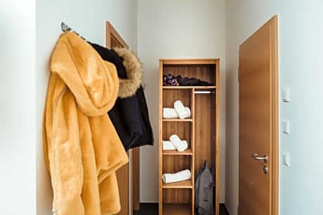 2 Beds