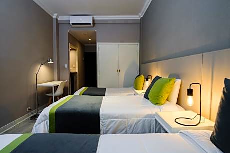 Triple Room