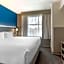 Comfort Inn & Suites Cuyahoga Falls - Akron
