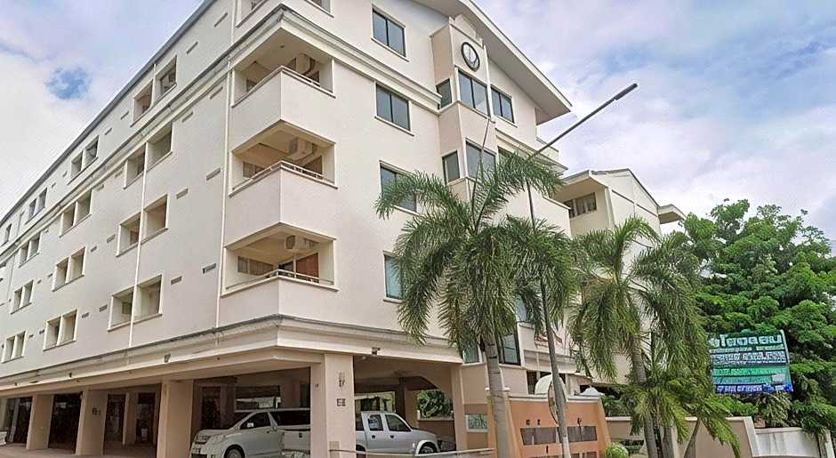 Submukda Grand Hotel