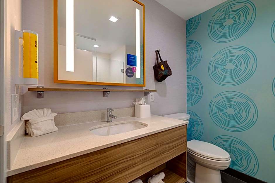 Tru By Hilton Galveston