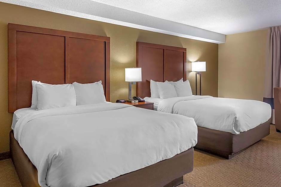 Comfort Inn & Suites