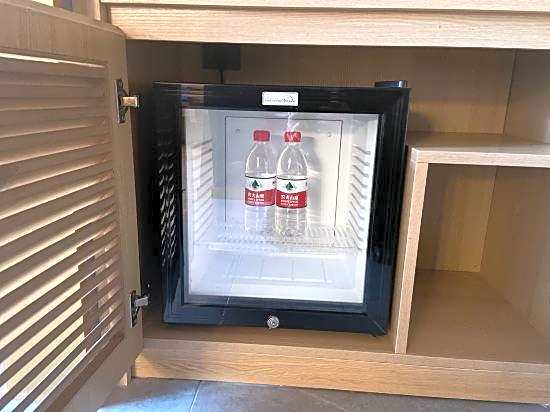 Orange Hotel(Ningbo Railway Station Lianfeng Road Store)