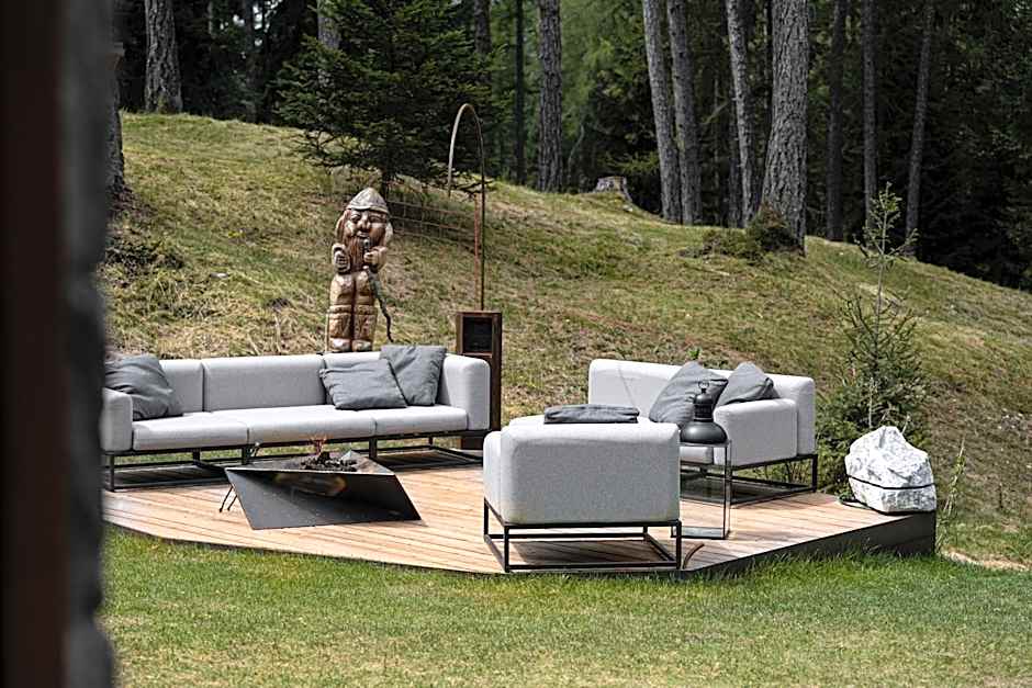 Cain Comfort Chalet