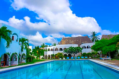 Kaleb's Beachfront Serviced Studio Apartments