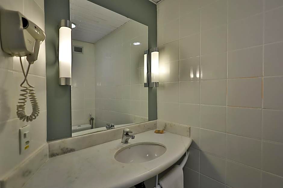 Ibis Salvador Rio Vermelho