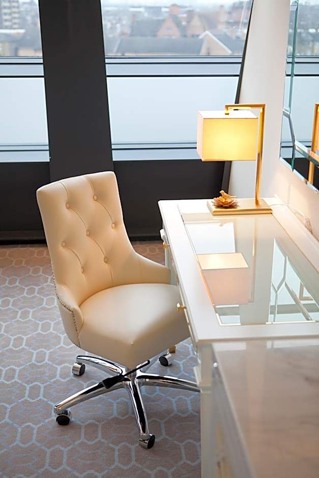 Dorsett Shepherds Bush London