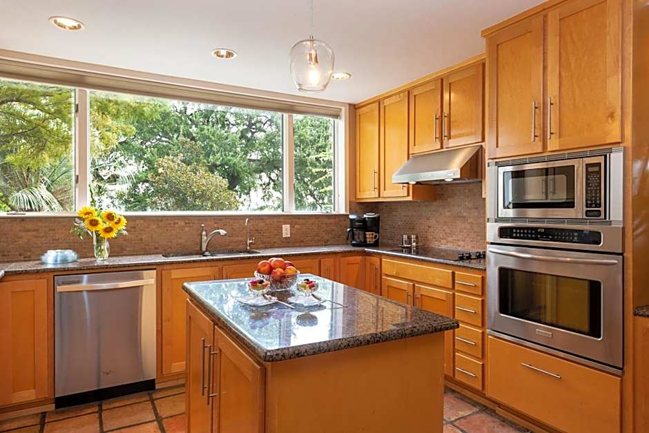 Inn on Lake Granbury