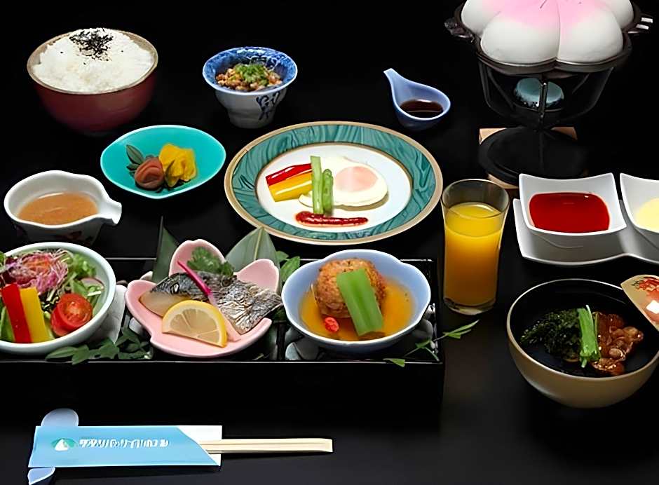 Kotohira River Side Hotel