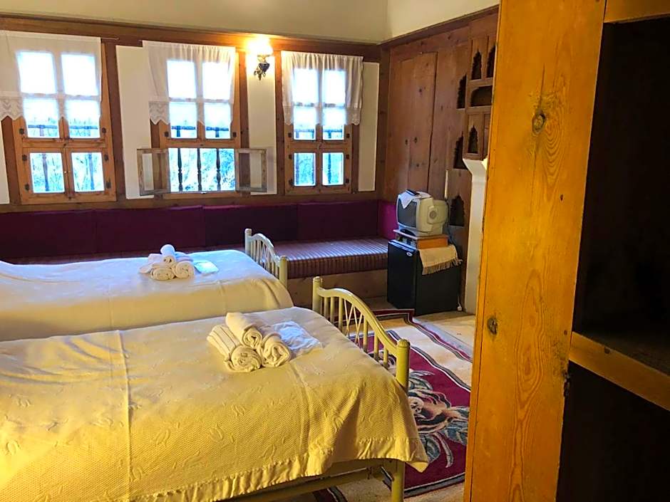 Paphlagonia Yoruk Muratoglu Konak