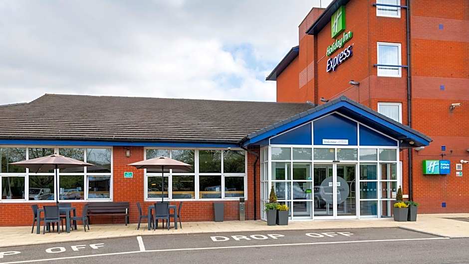 Holiday Inn Express Burton on Trent By IHG
