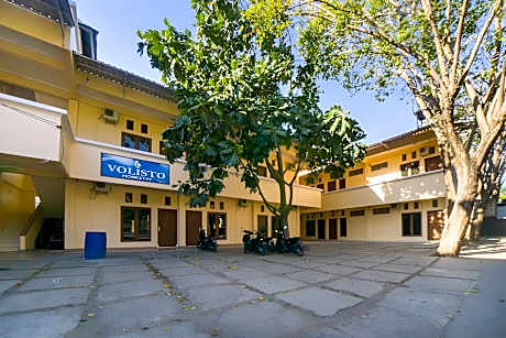 RedDoorz near Nusa Cendana University