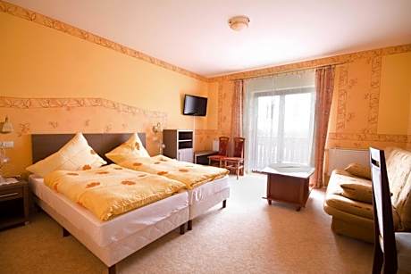 Double Room with Balcony (2 Adults + 1 Child)