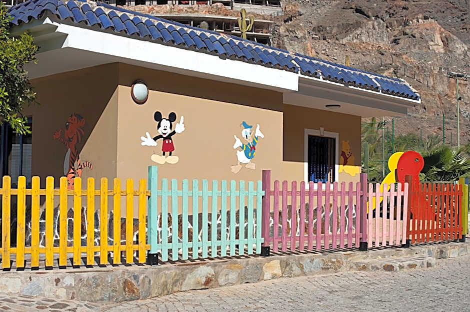 Hotel LIVVO Lago Taurito & Aquapark