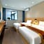 Shell Hotel Zhoukou Jiaotong Zhong Road Bus Center Station