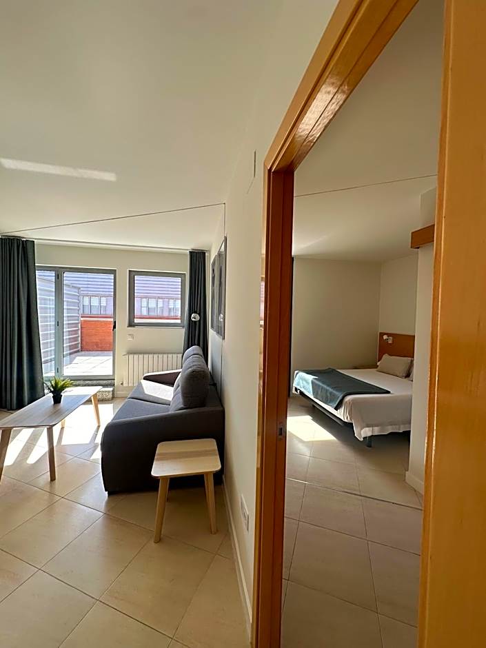 AT home Avenida del Ejercito