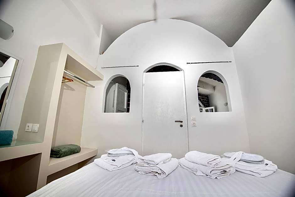 Dawn Suites Santorini – Vourvoulos, UT
