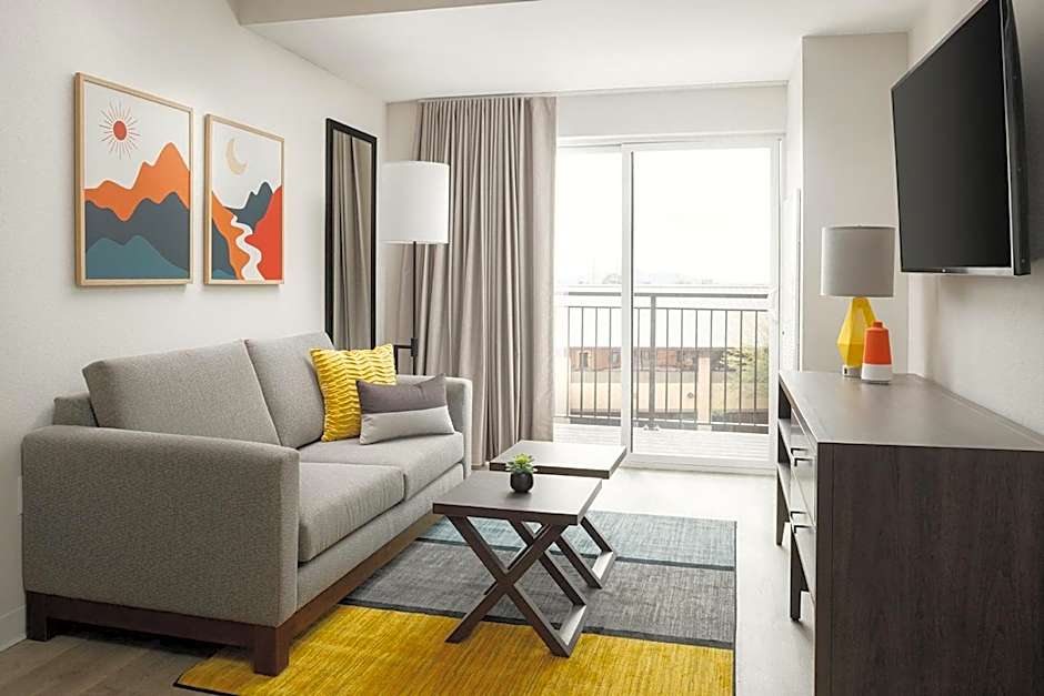 WaterWalk Extended Stay by Wyndham Huntsville