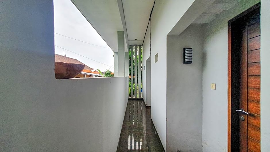 D'Tamblingan Guest House @ Taman Griya Jimbaran RedPartner ( Minimum Stay 30 Nights )