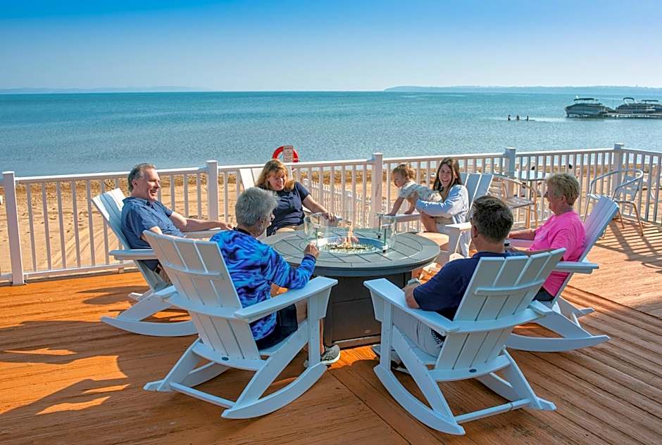 The Beach Haus - Traverse City