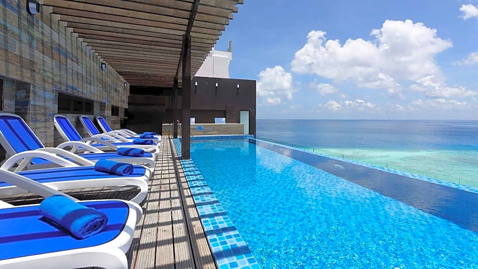 Arena Beach Hotel at Maafushi