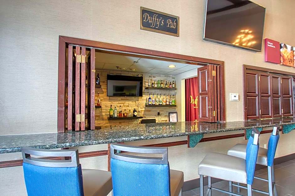 Comfort Suites Madison West - Middleton