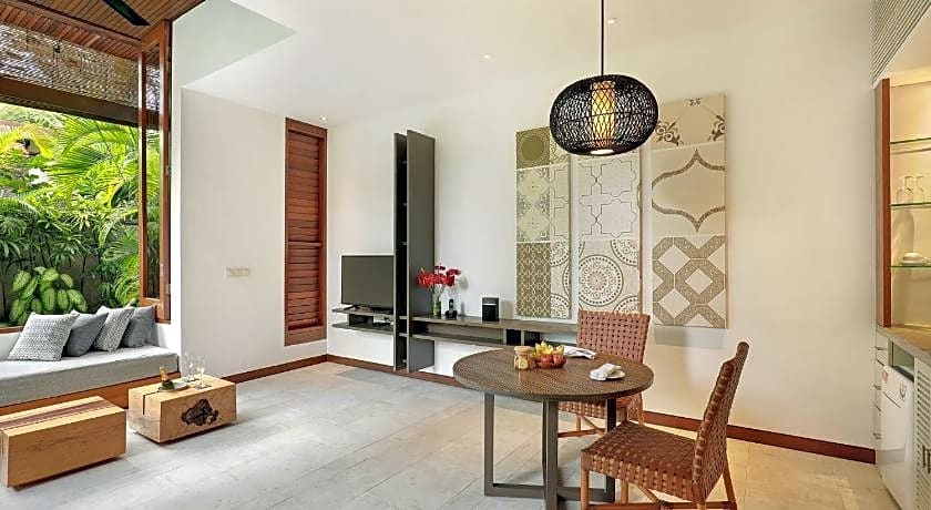 The Elysian Boutique Villa Hotel