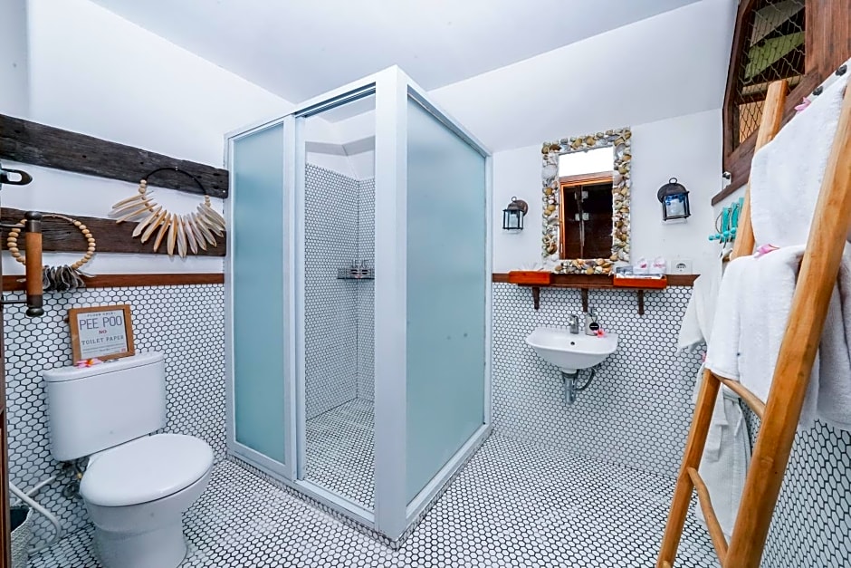 Atra Bambulogy Villa by Bambulogy Resort